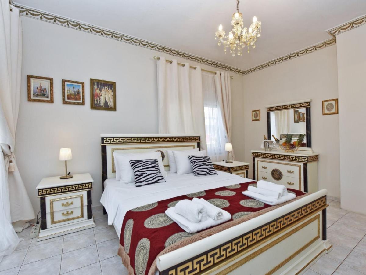 Royal House Appartement Nea Moudania Buitenkant foto