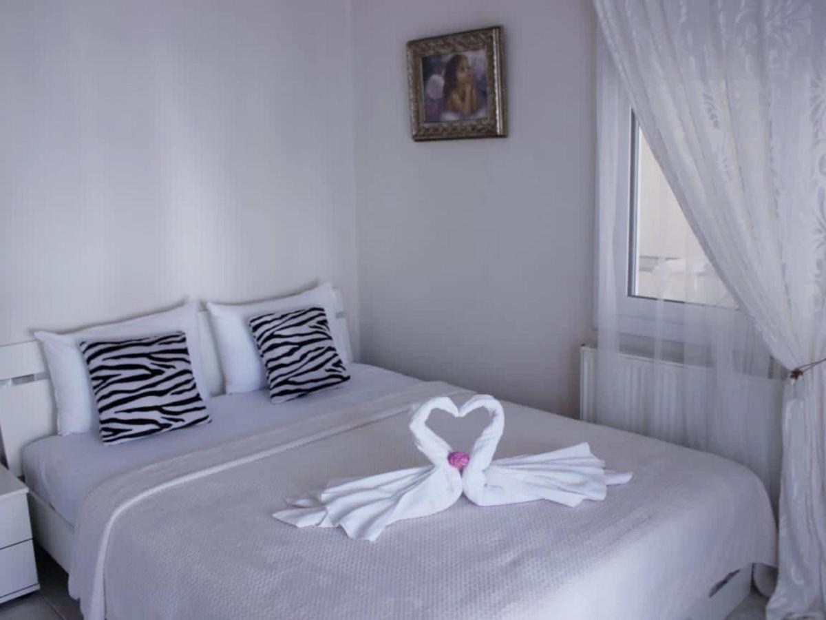 Royal House Appartement Nea Moudania Buitenkant foto